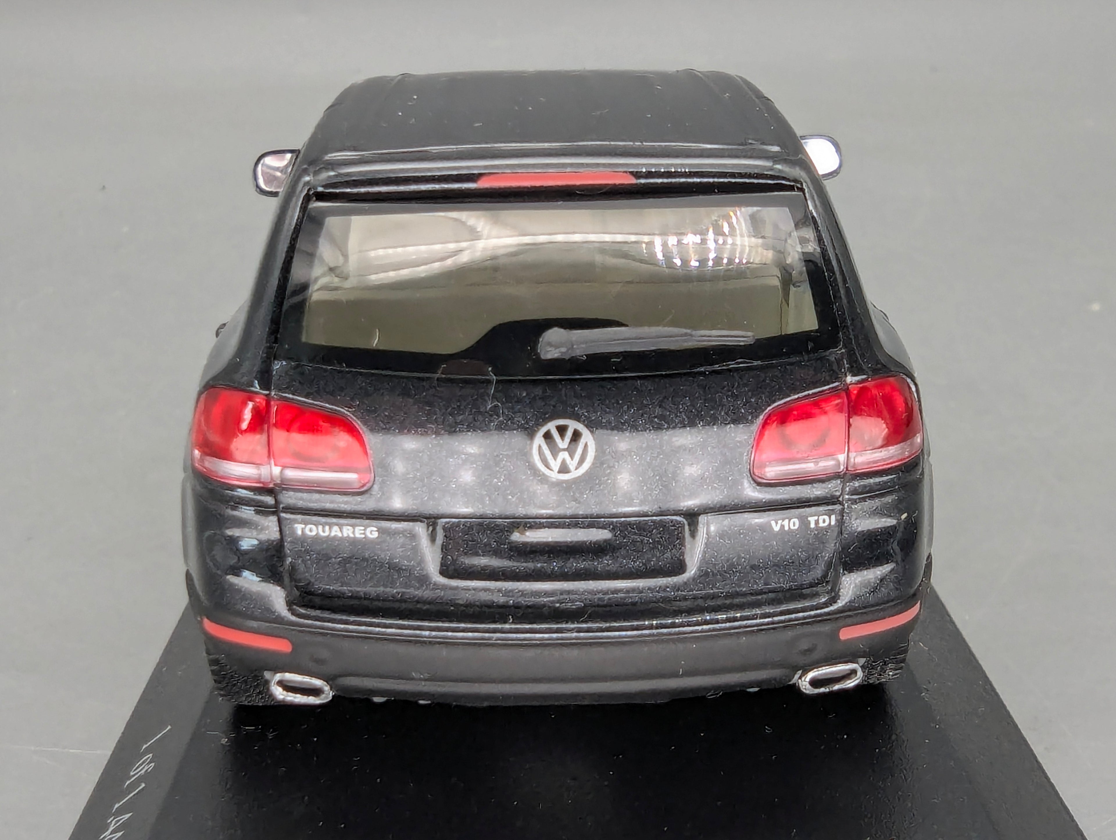 Modellautos 1:43 Minichamps Volkswagen VW Touareg 2002 Black Magic Perleffekt mit OVP