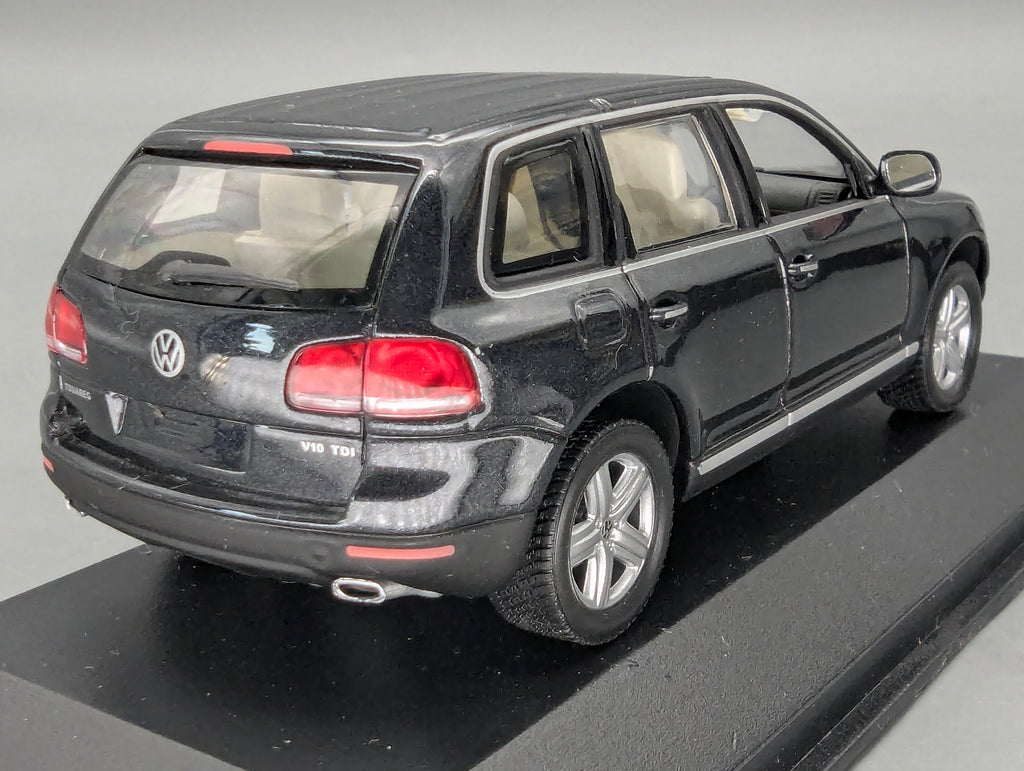 Modellautos 1:43 Minichamps Volkswagen VW Touareg 2002 Black Magic Perleffekt mit OVP