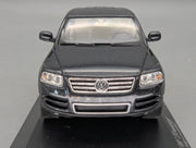 Modellautos 1:43 Minichamps Volkswagen VW Touareg 2002 Black Magic Perleffekt mit OVP
