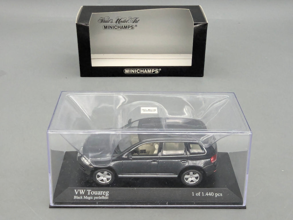 Modellautos 1:43 Minichamps Volkswagen VW Touareg 2002 Black Magic Perleffekt mit OVP