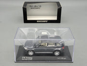 Modellautos 1:43 Minichamps Volkswagen VW Touareg 2002 Black Magic Perleffekt mit OVP