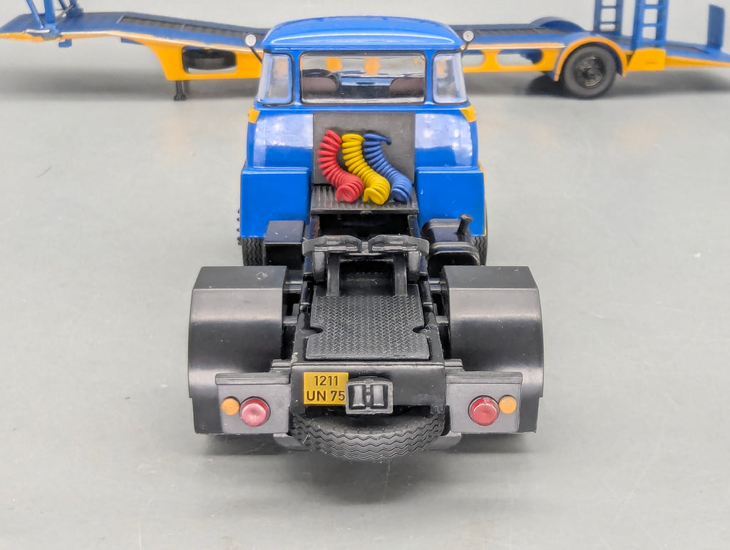 Coches en miniatura 1:43 Minichamps Mercedes Benz SL65 AMG Black Series Plata con embalaje original