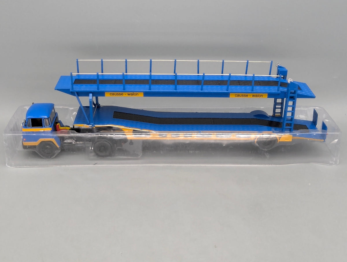 LKW Modell 1:43 Ixo Unic Auteuil Autotransporter Sattelzug Causse Walon mit OVP