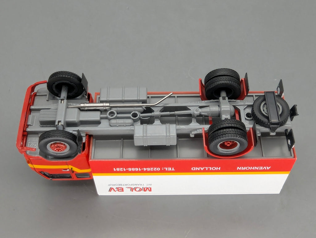 Model Cars 1:43 Minichamps Mercedes Benz SL65 AMG Black Series Silver with original packaging