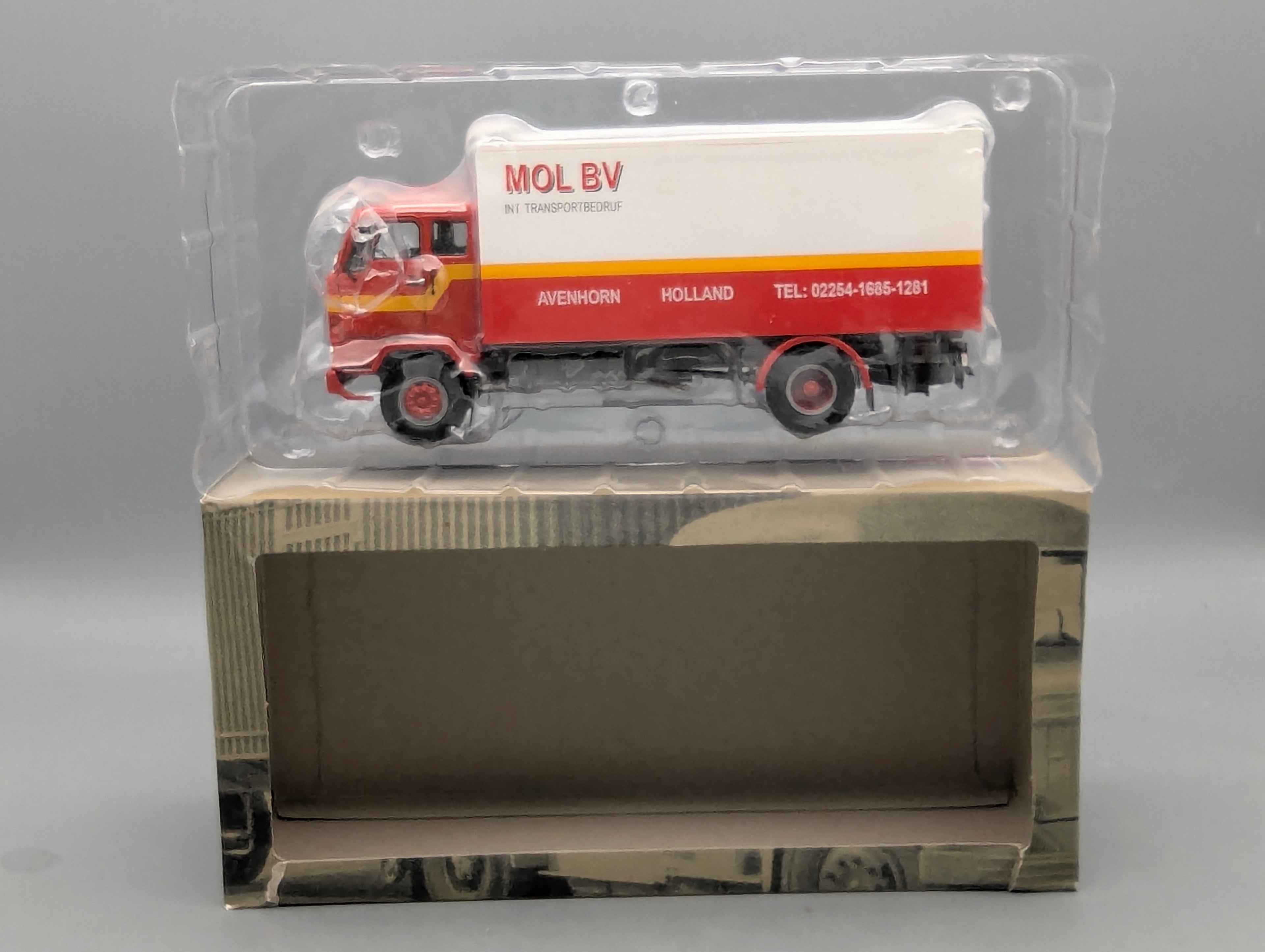 Model Cars 1:43 Minichamps Mercedes Benz SL65 AMG Black Series Silver with original packaging
