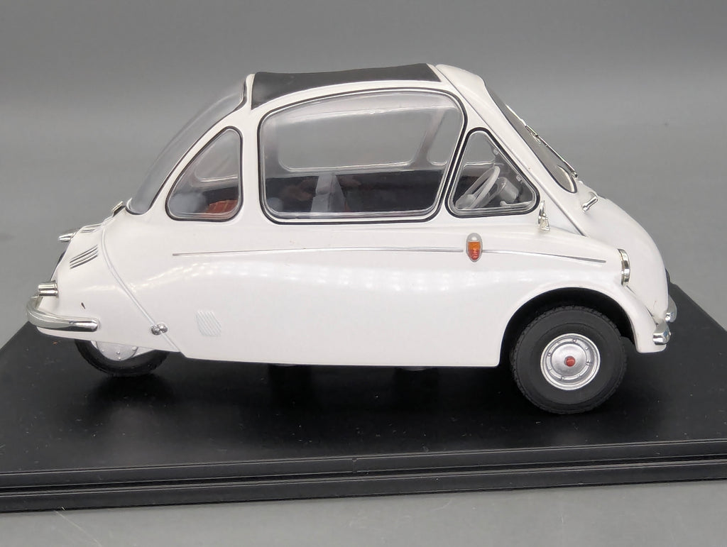 Modellautos 1:18 Oxford Heinkel Trojan 3-Rad Grecian White Weiß mit OVP