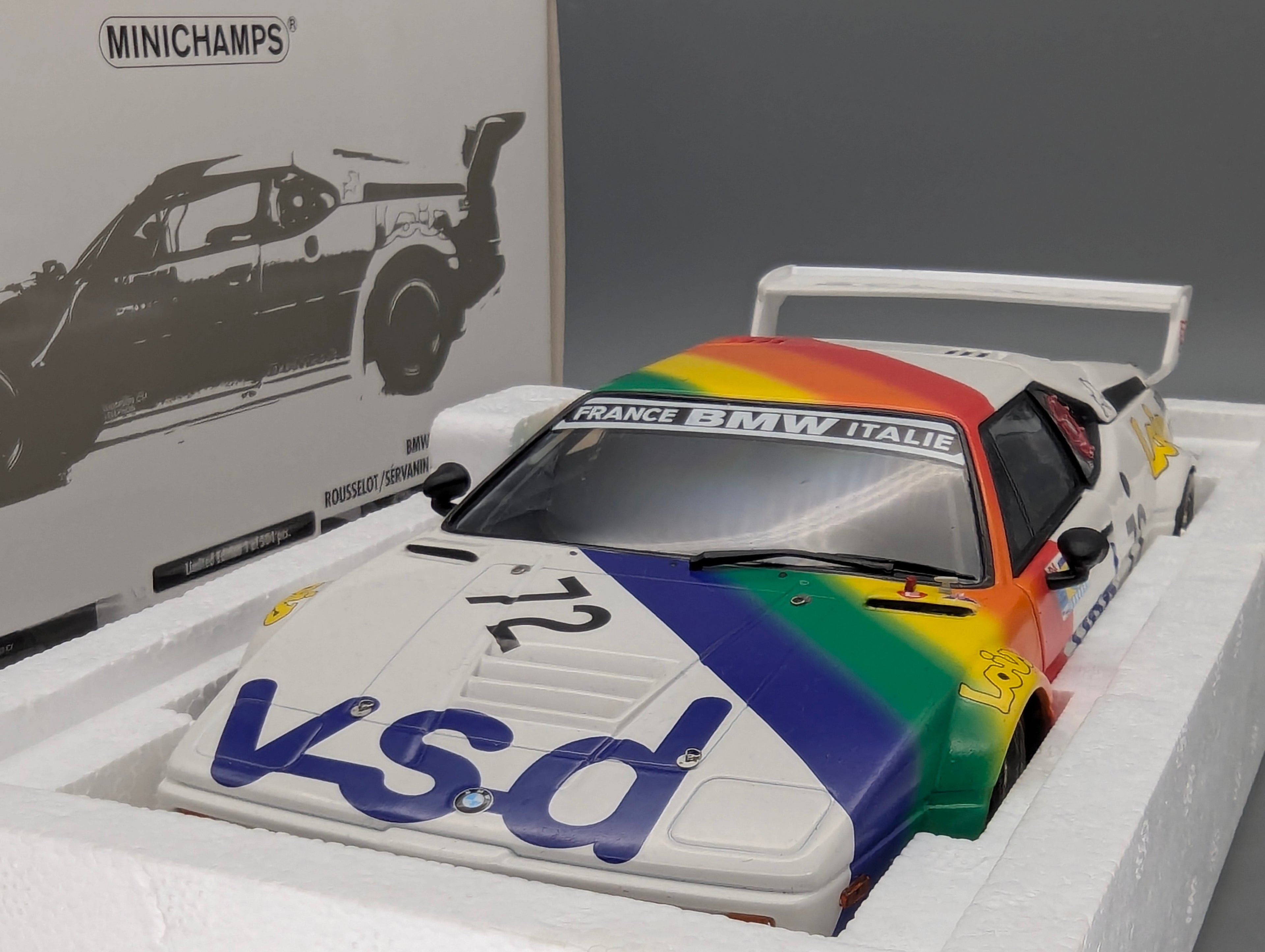 Model Cars 1:43 Minichamps Mercedes Benz SL65 AMG Black Series Silver with original packaging