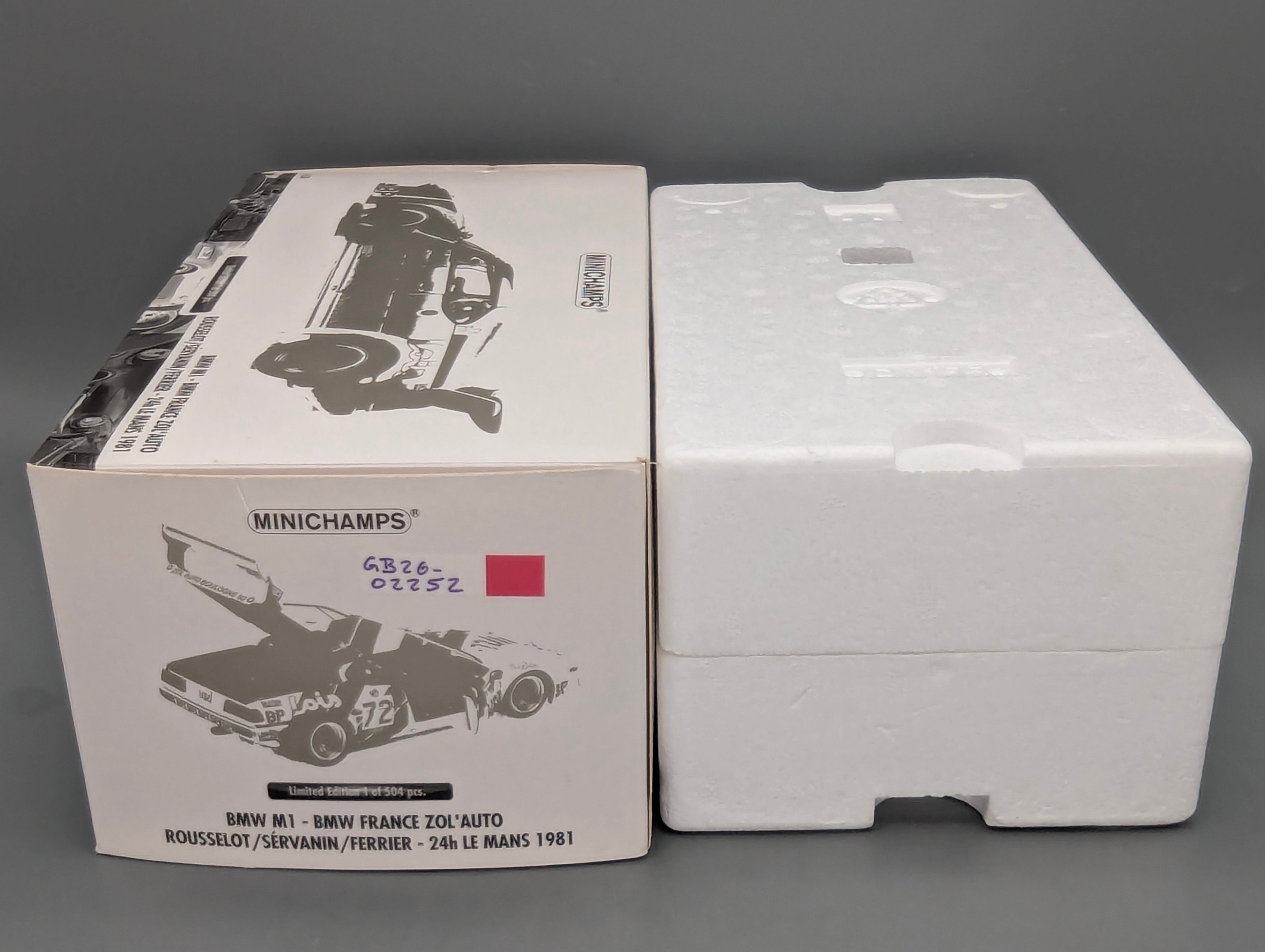 Model Cars 1:43 Minichamps Mercedes Benz SL65 AMG Black Series Silver with original packaging