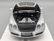 Modellautos 1:18 Minichamps Bentley Continental GTC 2006 Silver mit OVP