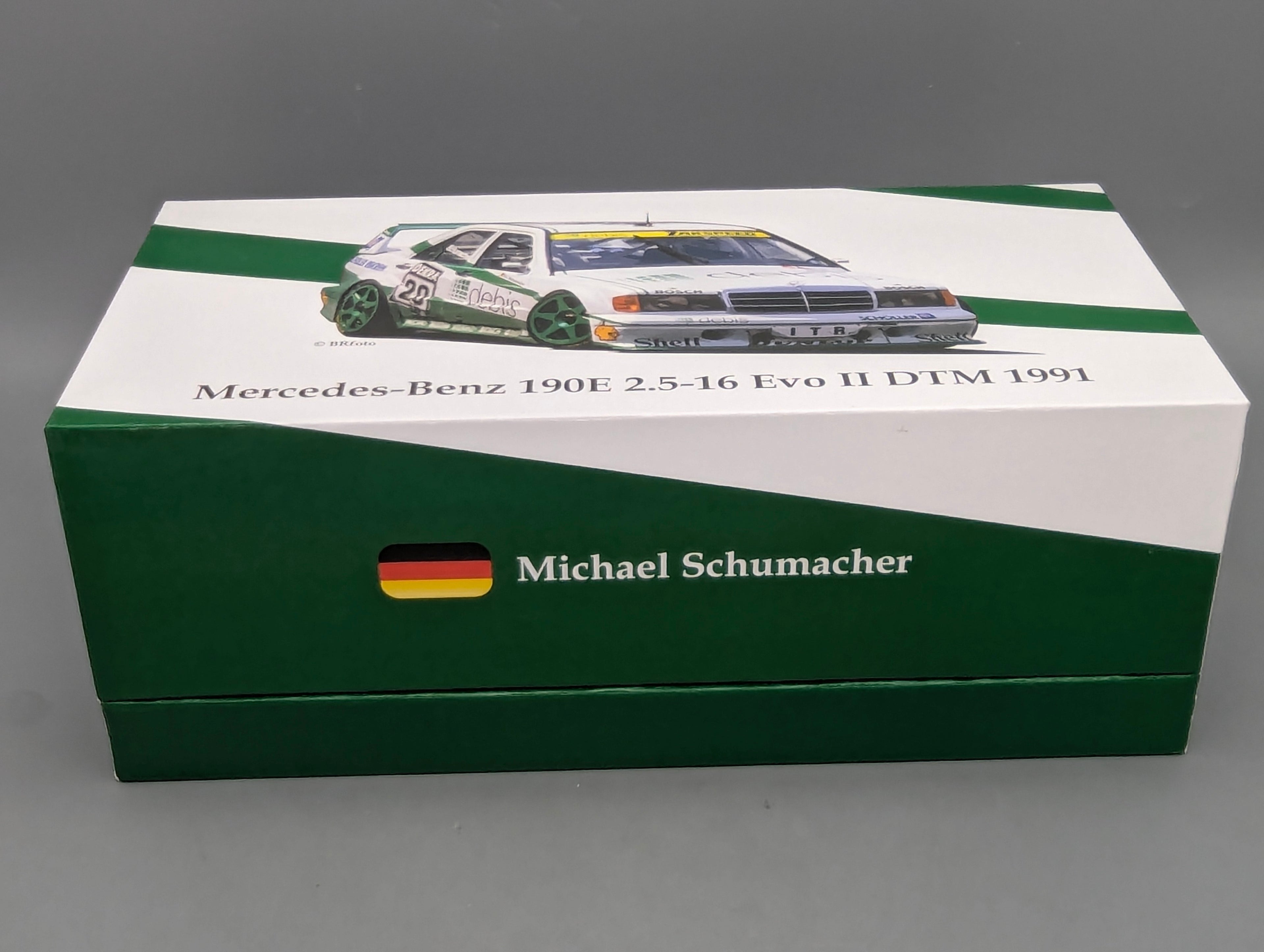 Model Cars 1:43 Minichamps Mercedes Benz SL65 AMG Black Series Silver with original packaging