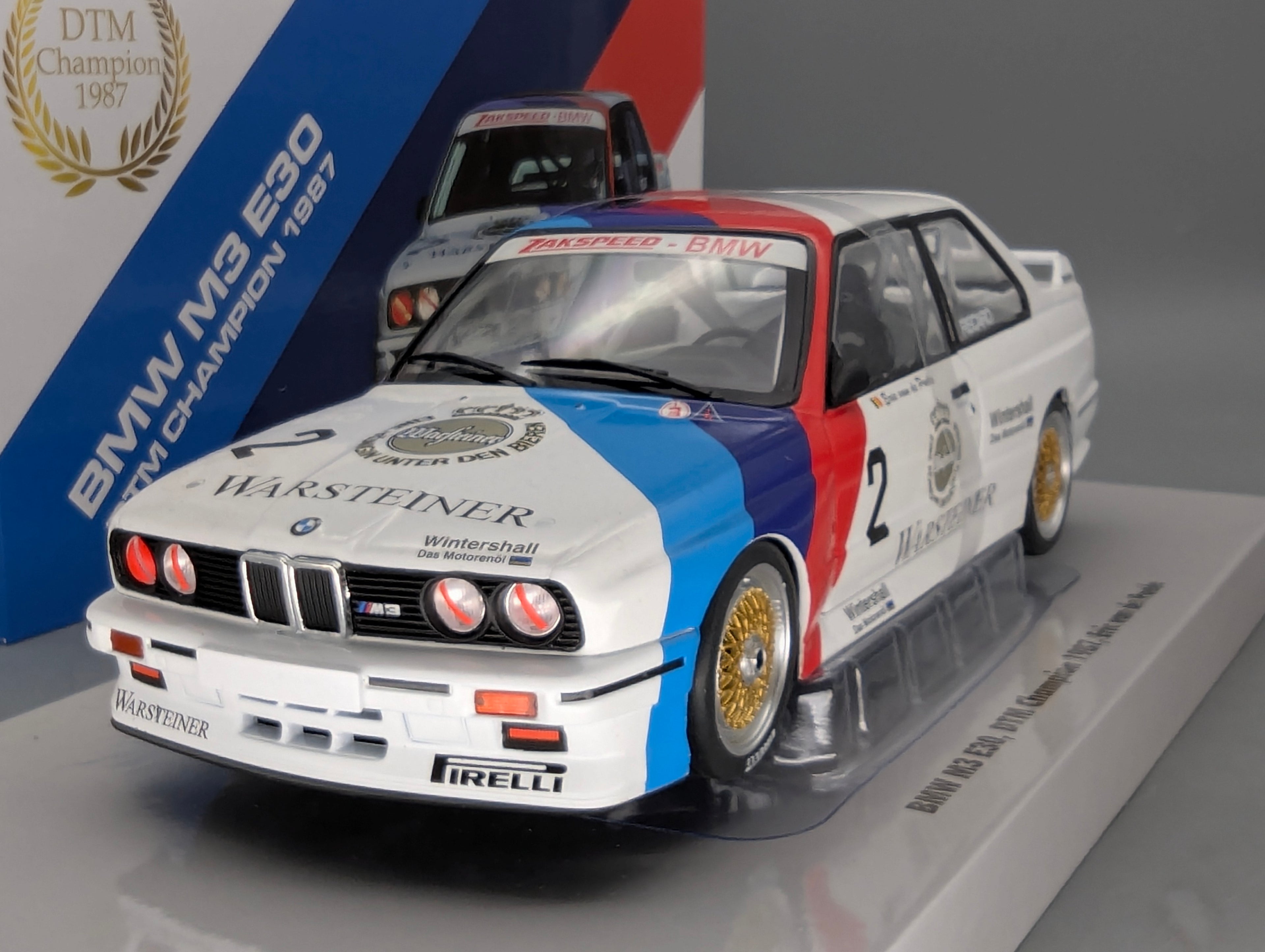 Model Cars 1:43 Minichamps Mercedes Benz SL65 AMG Black Series Silver with original packaging