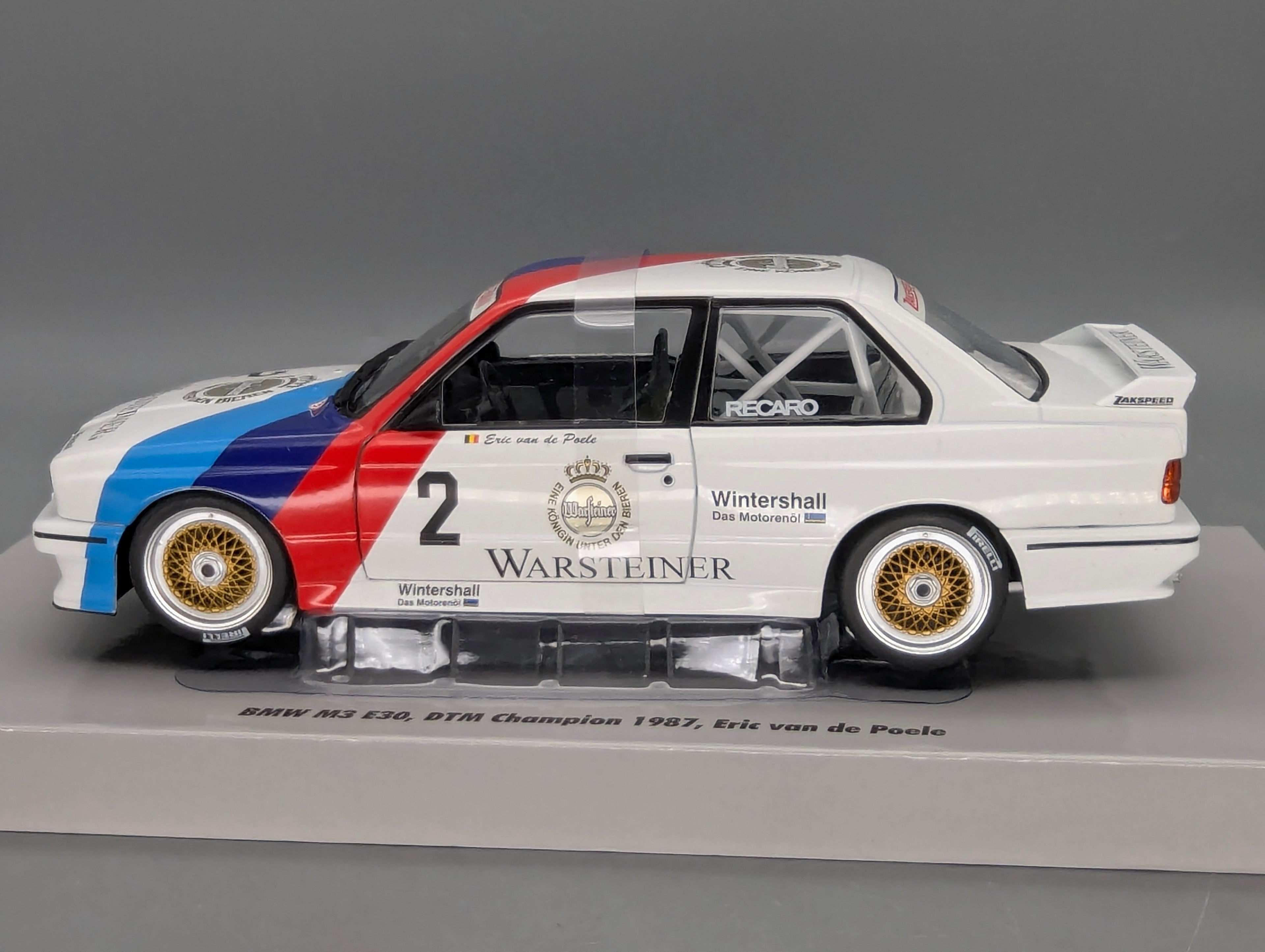 Model Cars 1:43 Minichamps Mercedes Benz SL65 AMG Black Series Silver with original packaging