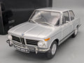 Modellautos 1:18 Kyosho 08543S BMW 2002 tii Silber mit OVP