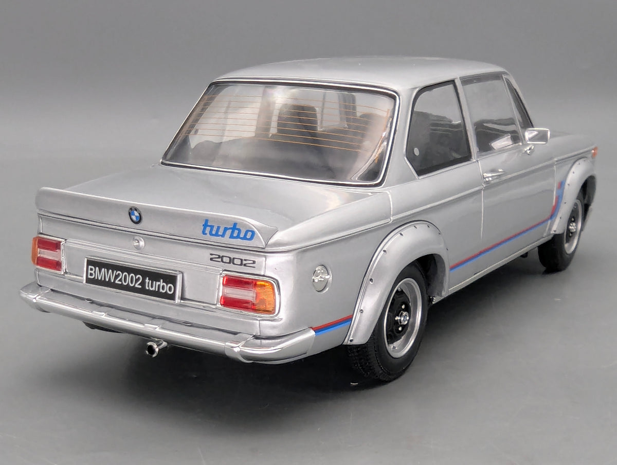 Modellautos 1:18 Kyosho 08544S BMW 2002 Turbo Silber mit OVP