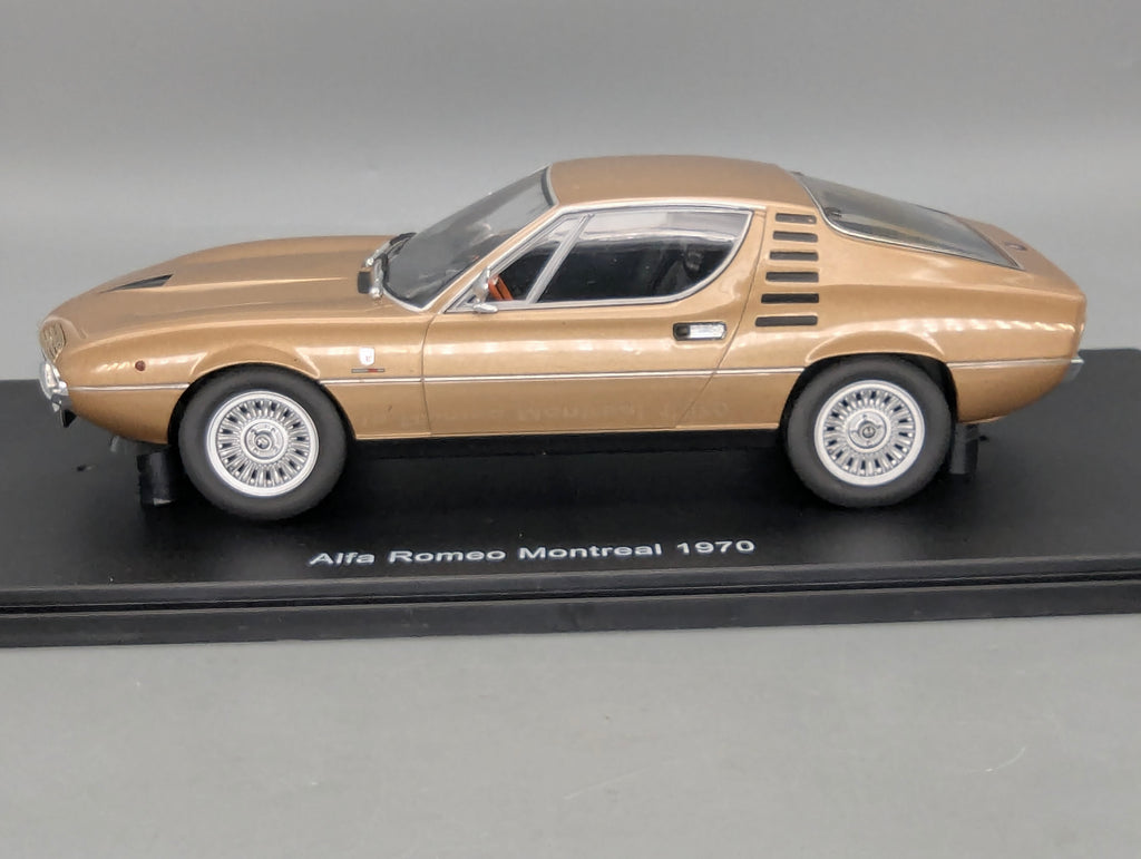 Modellautos 1:18 KK-Scale Alfa Romeo Montreal 1970 Gold Metallic mit OVP