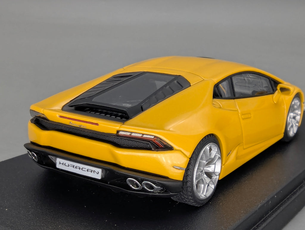 Modellautos 1:43 Looksmart Lamborghini Huracan LP610-4 Met. Gelb Giallo Midas mit OVP