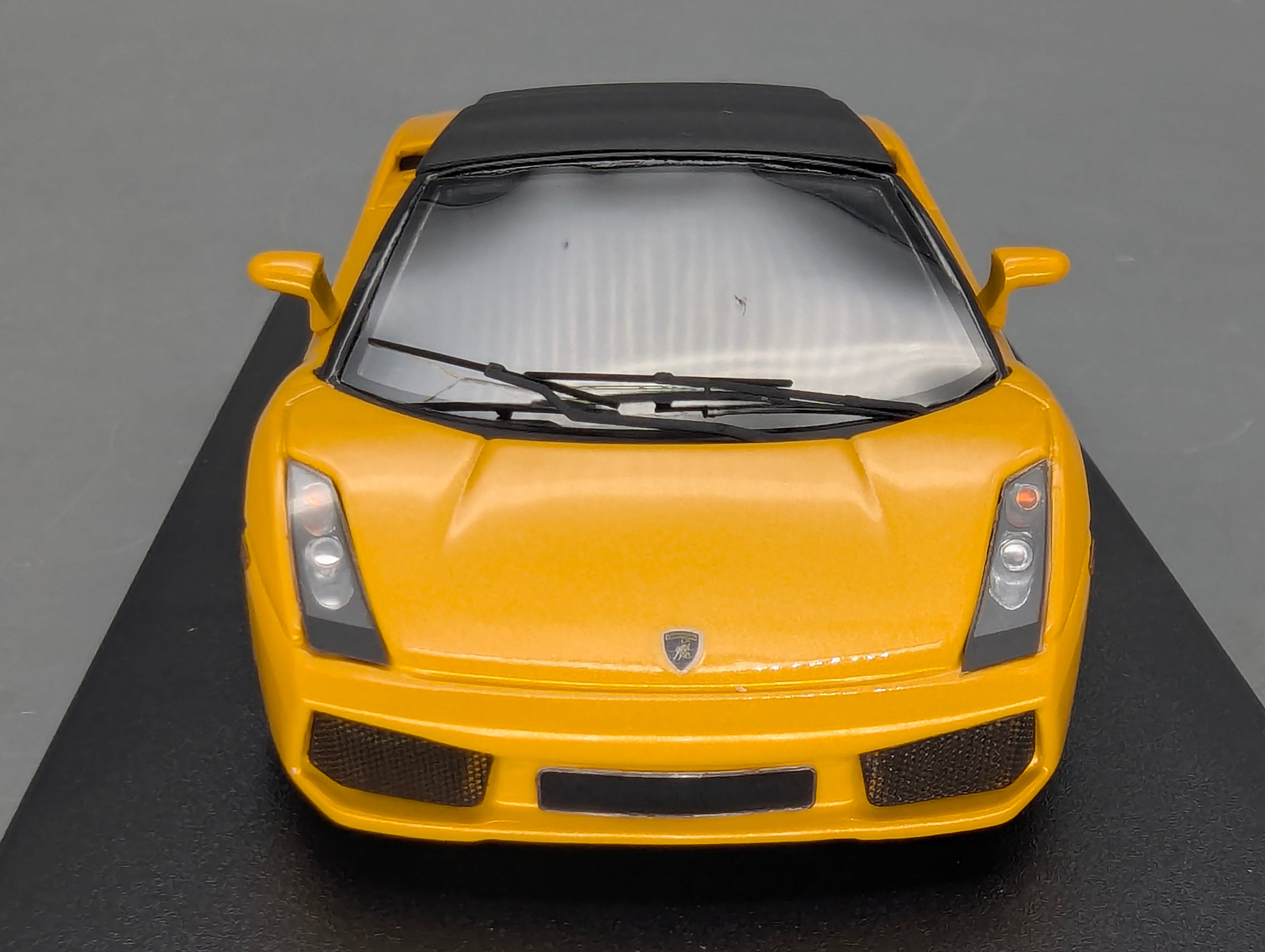Modellautos 1:43 Looksmart Lamborghini Gallardo Spider Soft Top Metallic Yellow mit OVP