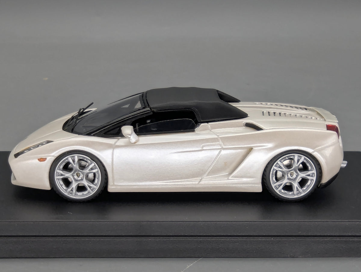 Modellautos 1:43 Looksmart Lamborghini Gallardo Spider Soft Top Pearl White mit OVP