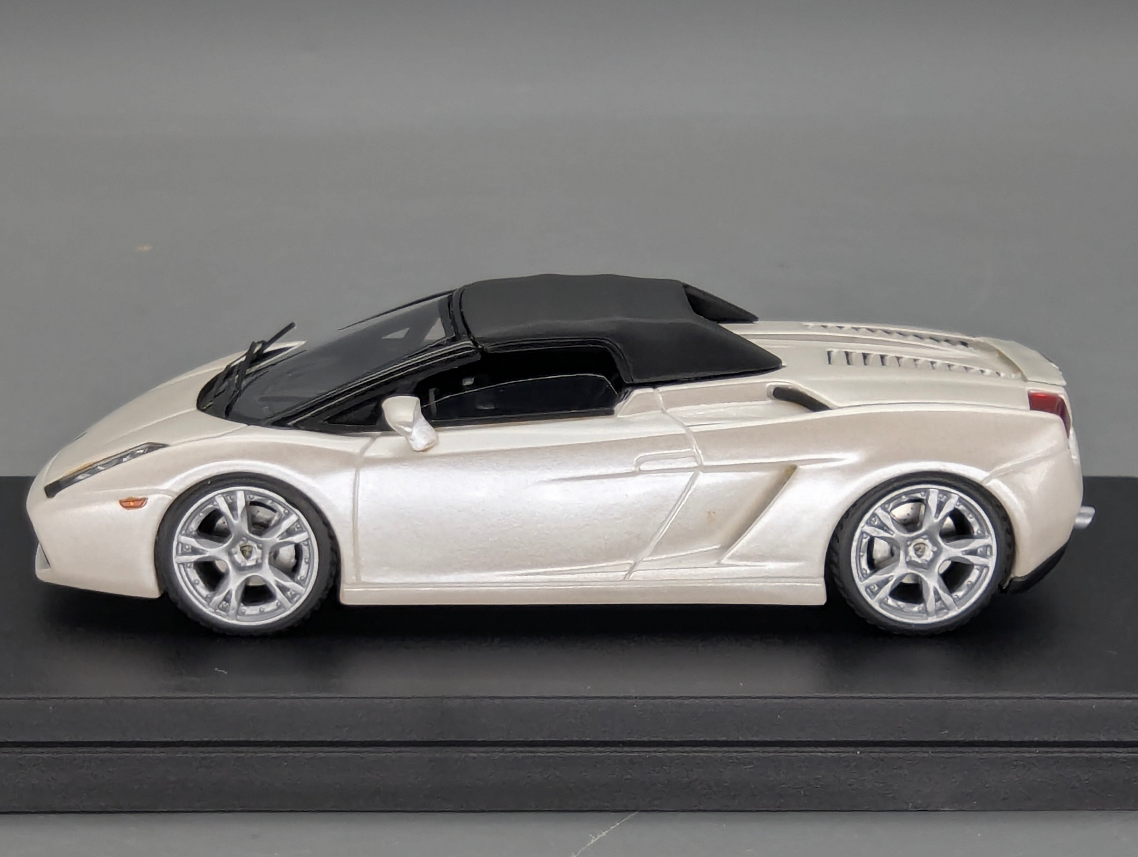 Coches en miniatura 1:43 Minichamps Mercedes Benz SL65 AMG Black Series Plata con embalaje original