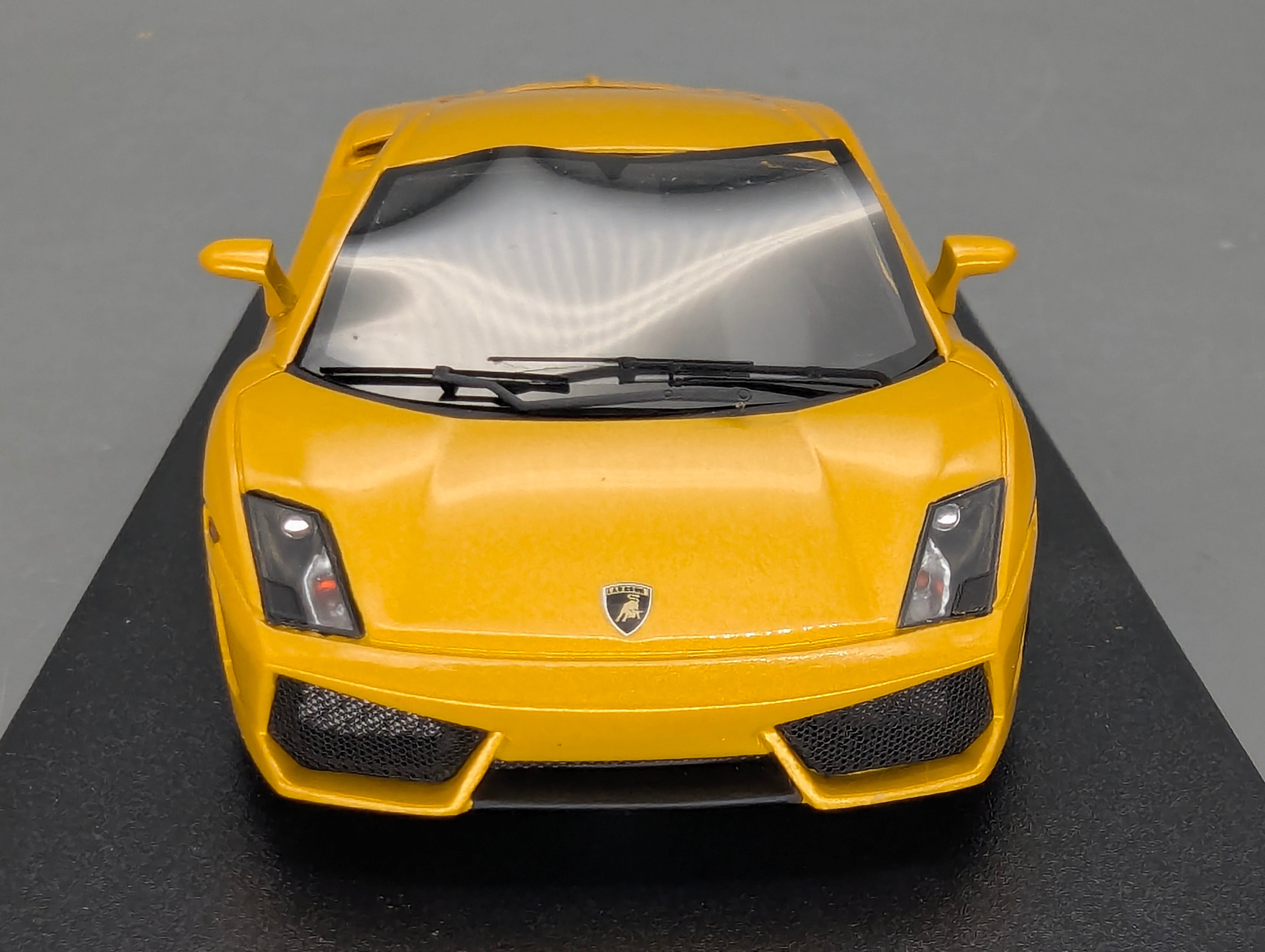 Modellautos 1:43 Looksmart Lamborghini Gallardo LP560-4 Genf 2008 Midas Yellow OVP