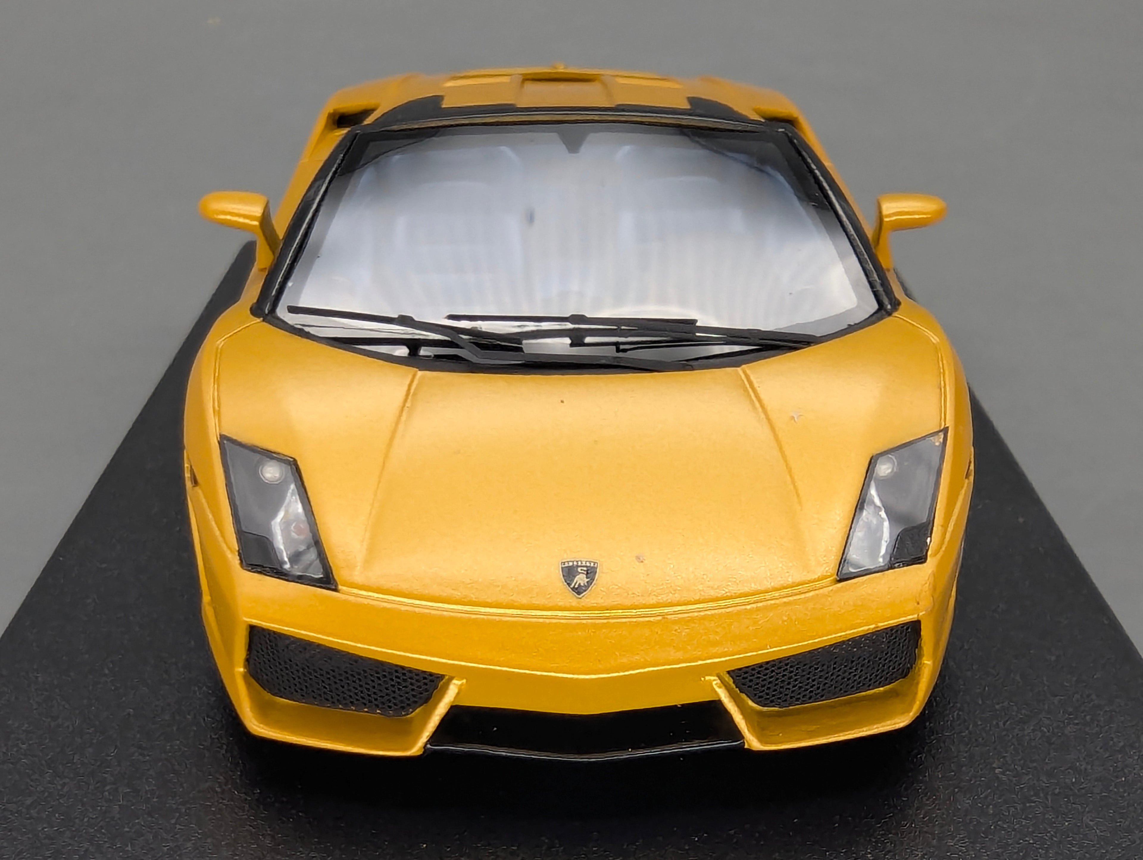 Modellautos 1:43 Looksmart Lamborghini Gallardo LP560-4 Spider 2009 Midas Yellow OVP