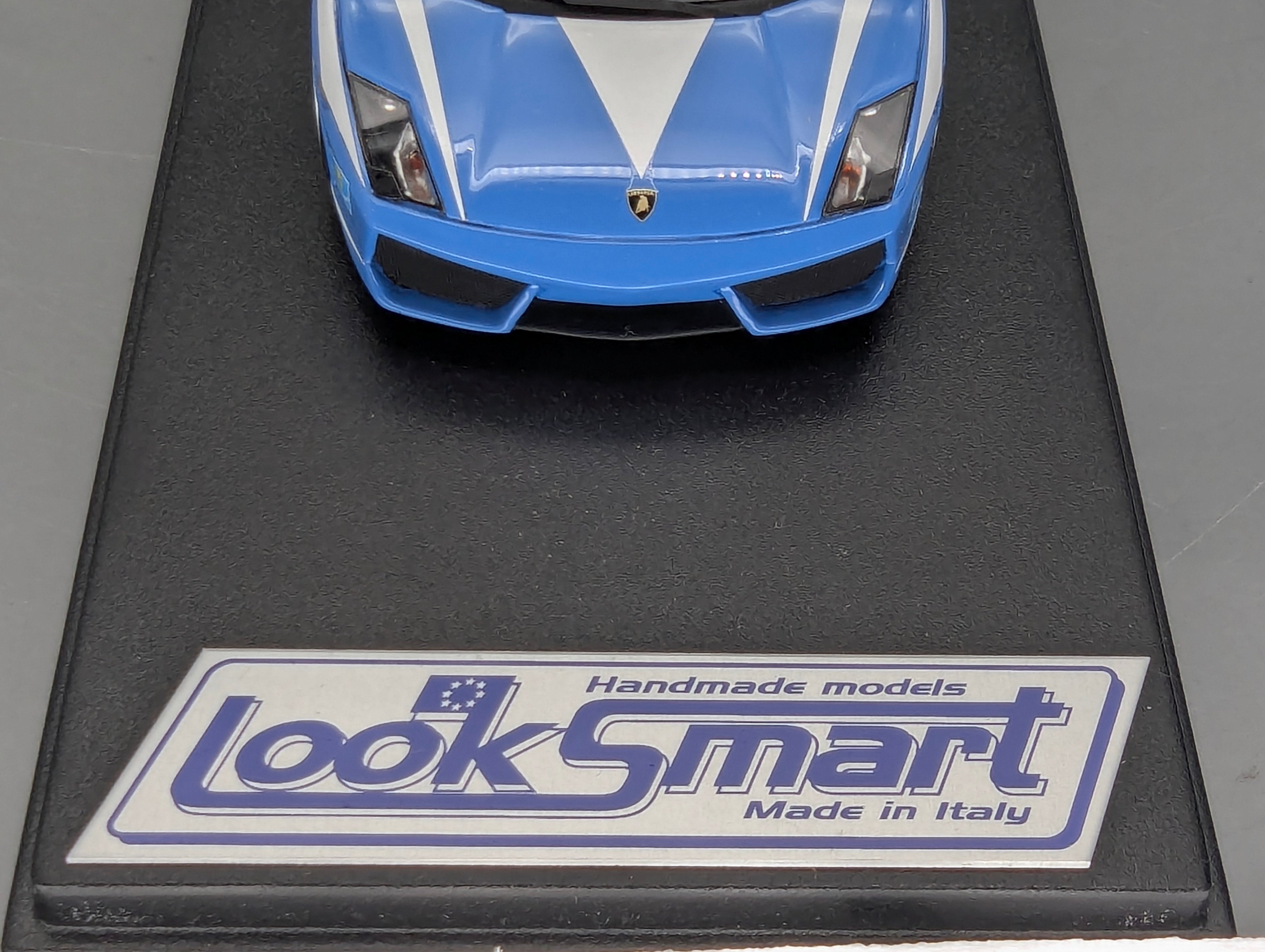 Modellautos 1:43 Looksmart Lamborghini Gallardo LP560-4 Polizia OVP