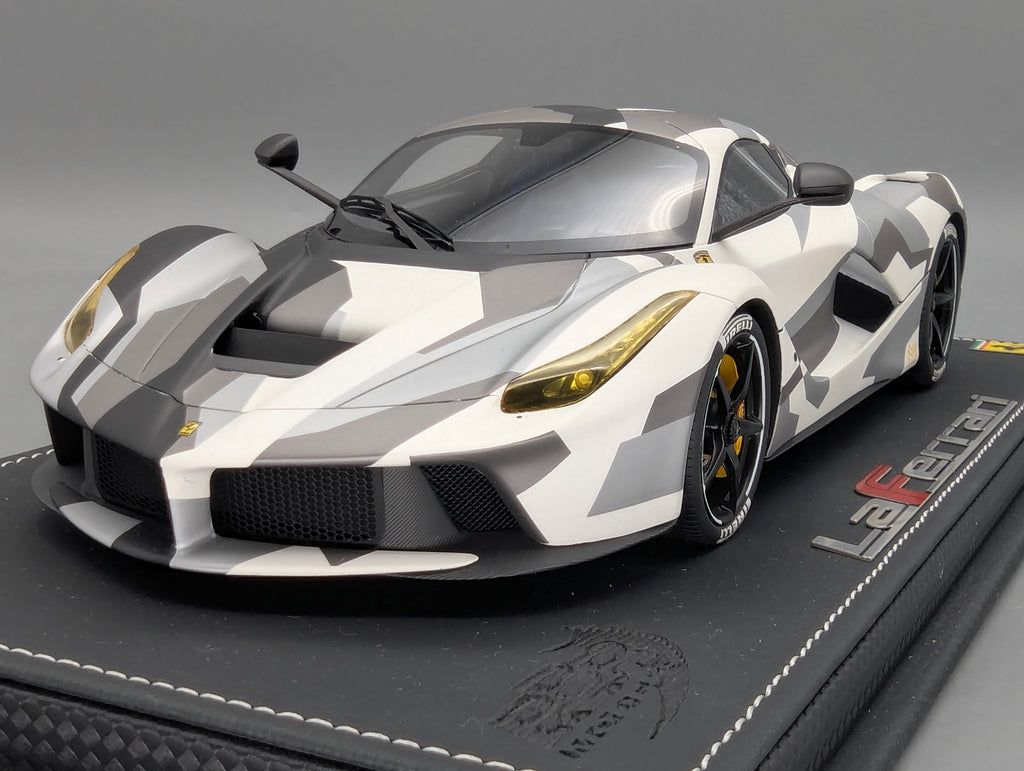 Modellautos 1:18 BBR Ferrari LaFerrari Caouflage Ltd 118/159 mit OVP