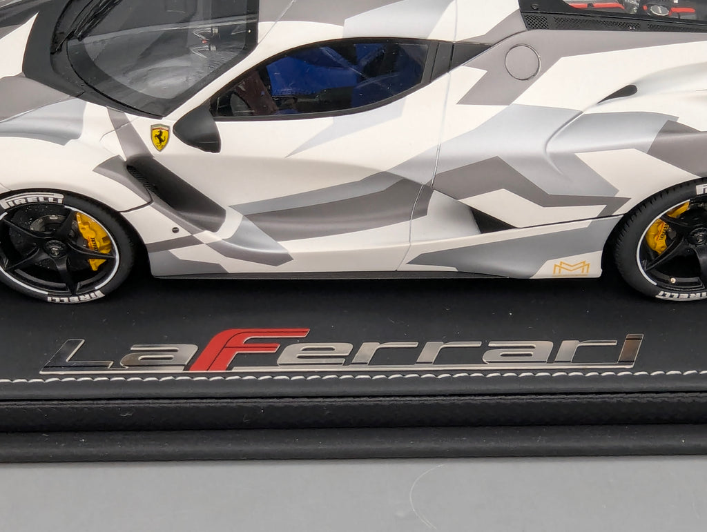 Modellautos 1:18 BBR Ferrari LaFerrari Caouflage Ltd 118/159 mit OVP