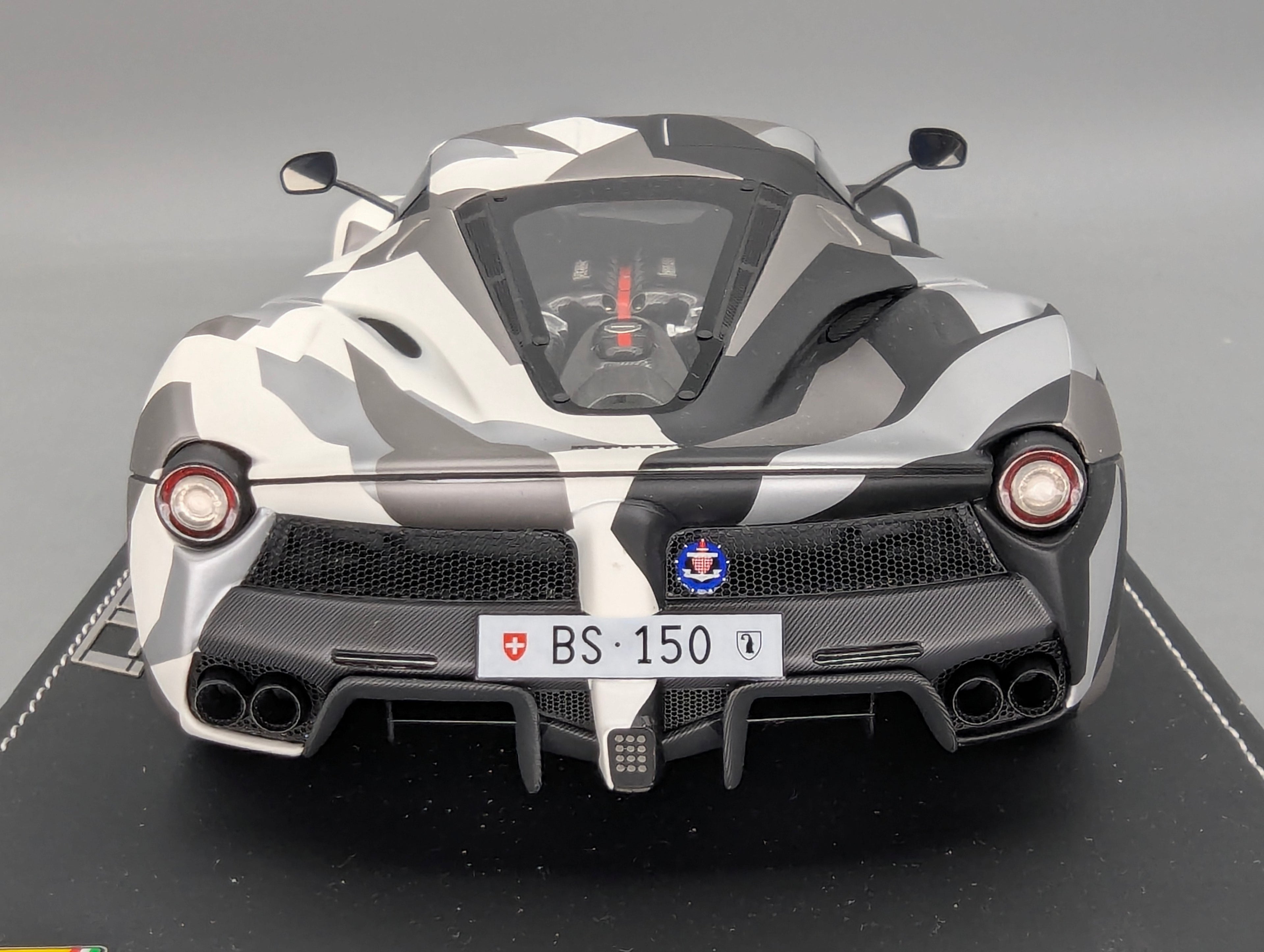Modellautos 1:18 BBR Ferrari LaFerrari Caouflage Ltd 118/159 mit OVP