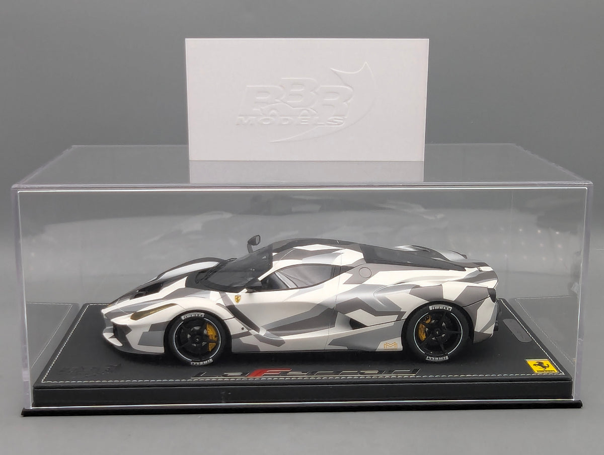 Modellautos 1:18 BBR Ferrari LaFerrari Caouflage Ltd 118/159 mit OVP