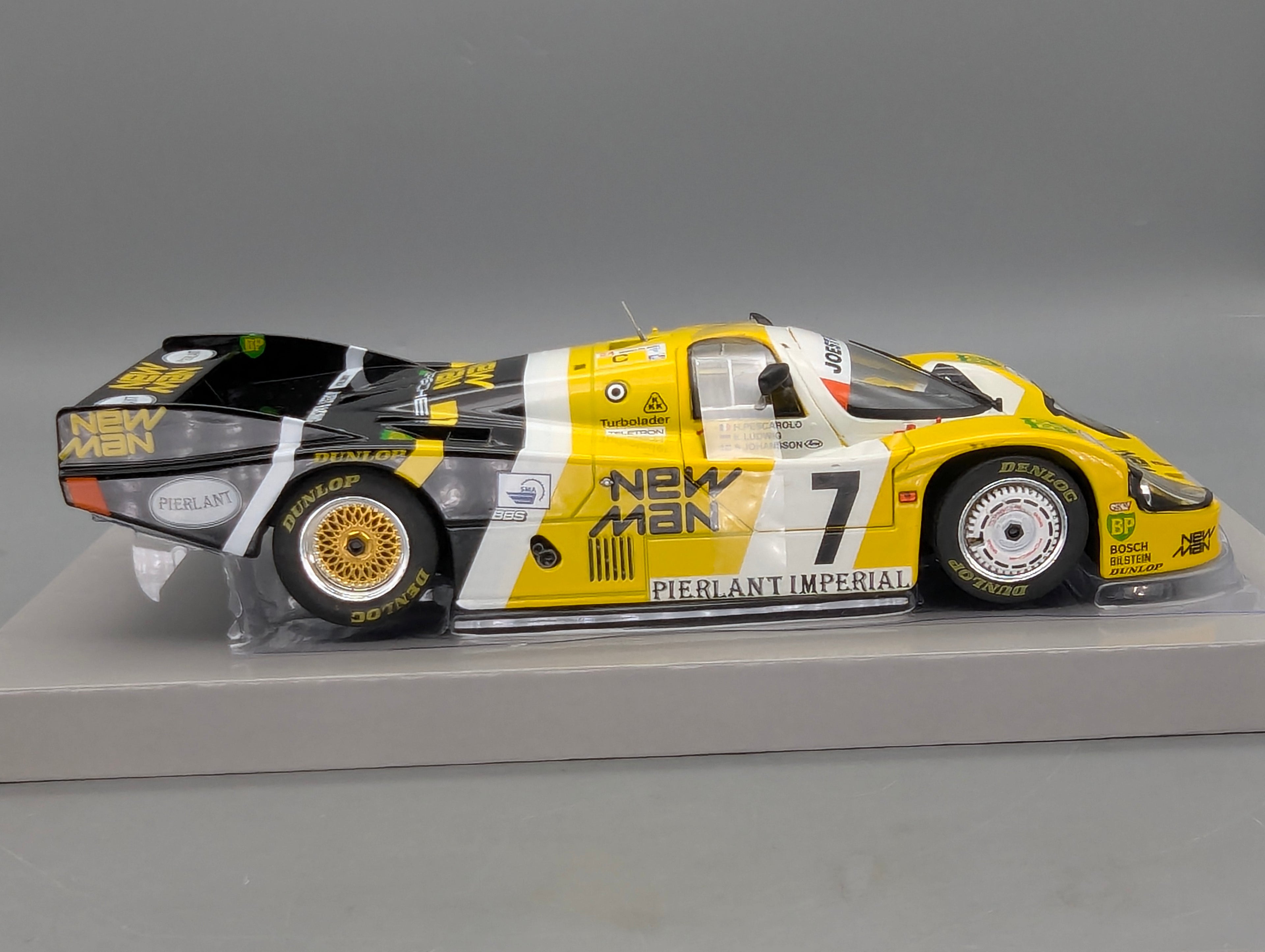 Coches en miniatura 1:43 Minichamps Mercedes Benz SL65 AMG Black Series Plata con embalaje original