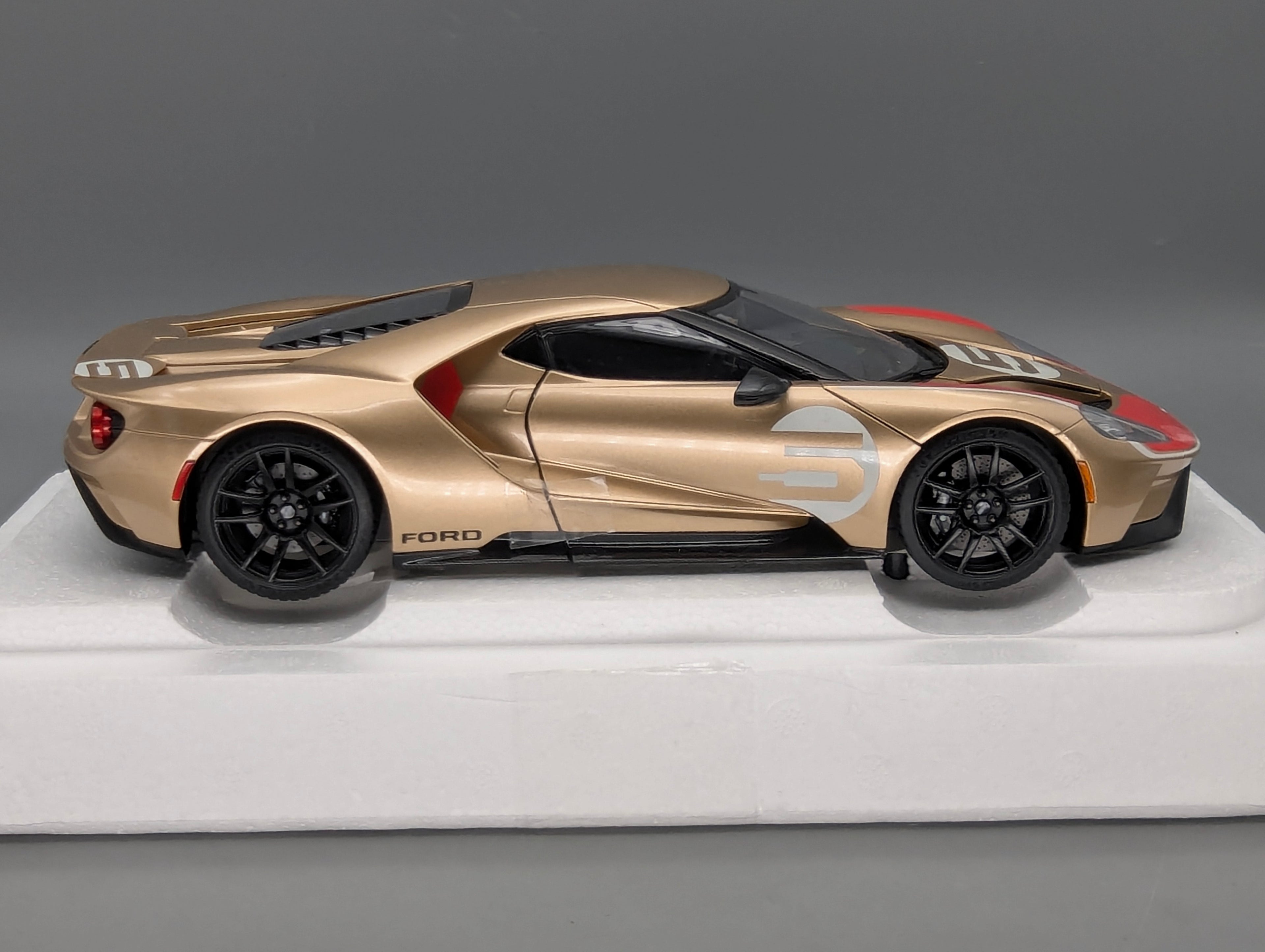 Coches a escala 1:43 Spark S9609 Lamborghini Huracan GT3 EVO FIA Vallelunga 2019 #58 precintado