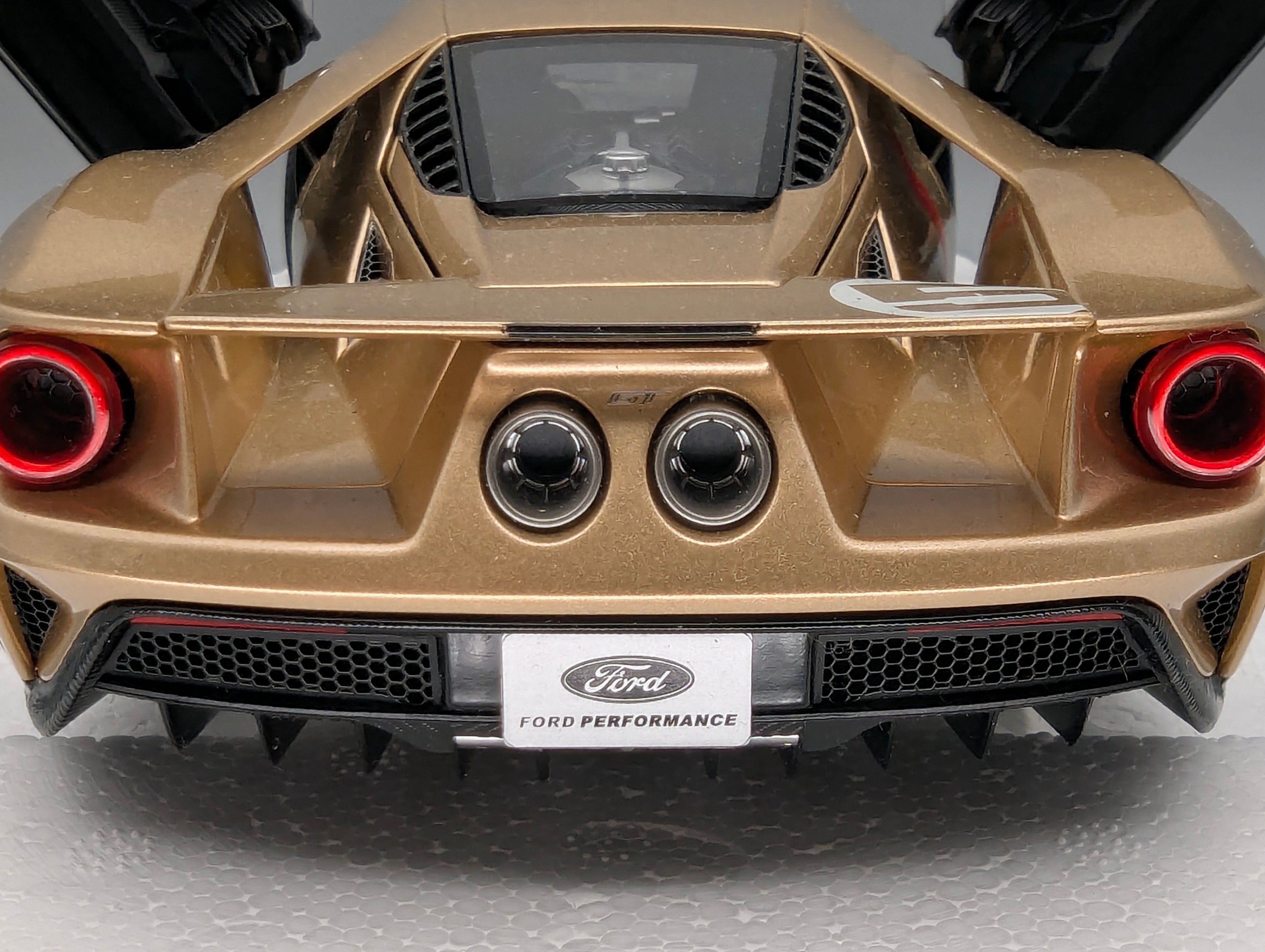 Coches a escala 1:43 Spark S9609 Lamborghini Huracan GT3 EVO FIA Vallelunga 2019 #58 precintado