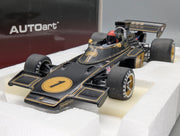 Modellautos 1:18 AUTOart 87328 Lotus Type 72E GP 1973 #1 Emerson Fittipaldi mit Figur im Cockpit mit OVP