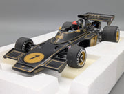 Modellautos 1:18 AUTOart 87328 Lotus Type 72E GP 1973 #1 Emerson Fittipaldi mit Figur im Cockpit mit OVP
