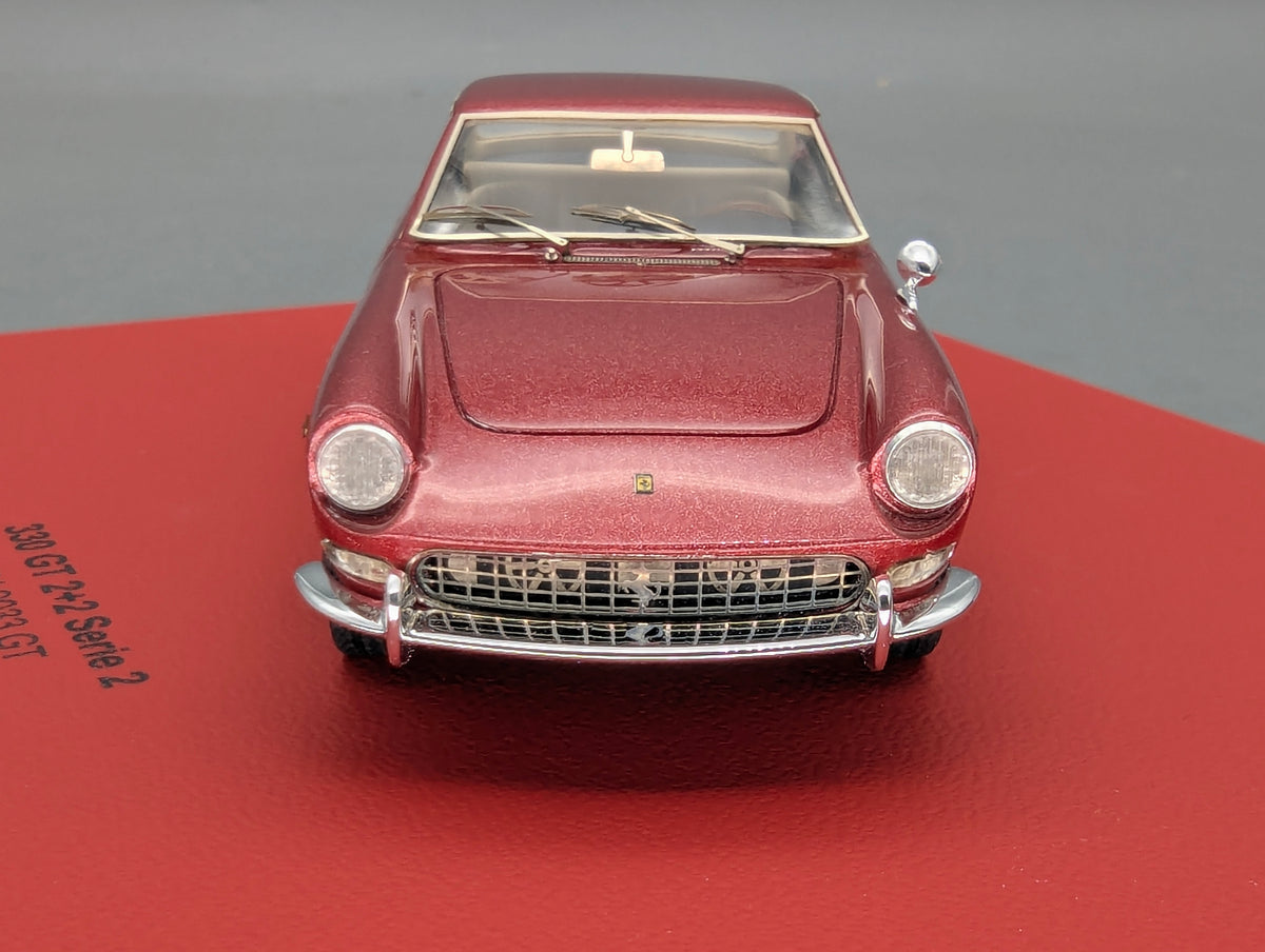 Modellautos 1:43 BBR Ferrari 330 GT 2+2 Serie 2 S/N 9033 GT 1967 Ltd 01/03 mit großer Vitrine und OVP