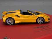 Modellautos 1:43 BBR Ferrari 488 Pista Spider RHD 2020 Ltd 01/05 mit großer Vitrine und OVP