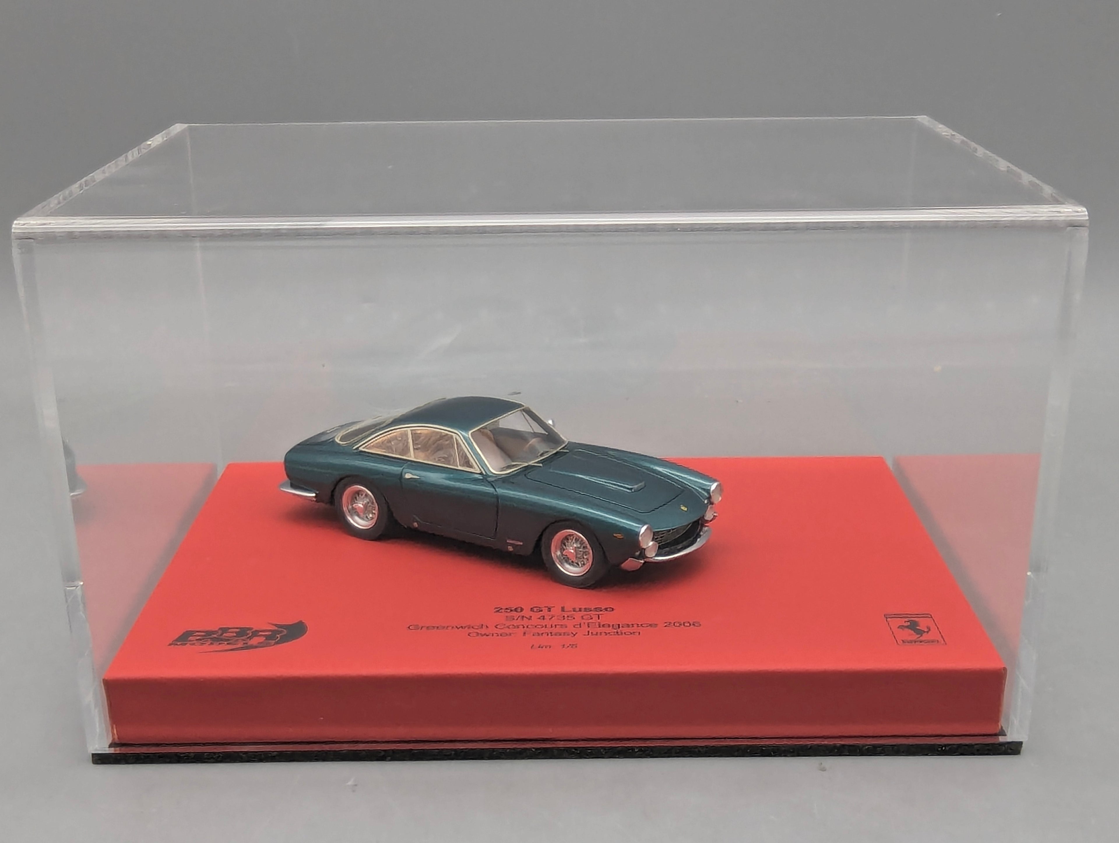 Modellautos 1:43 BBR Ferrari 250 GT Lusso Ltd 01/05 mit großer Vitrine und OVP