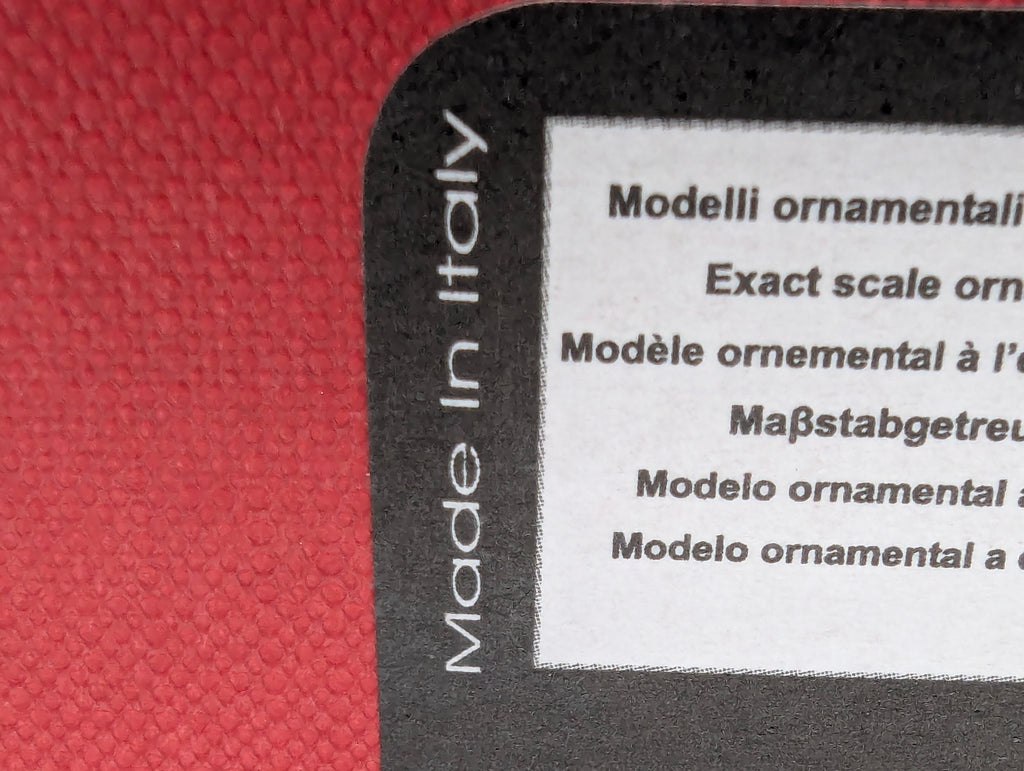 Modellautos 1:43 BBR Ferrari 250 GT Lusso Ltd 01/05 mit großer Vitrine und OVP