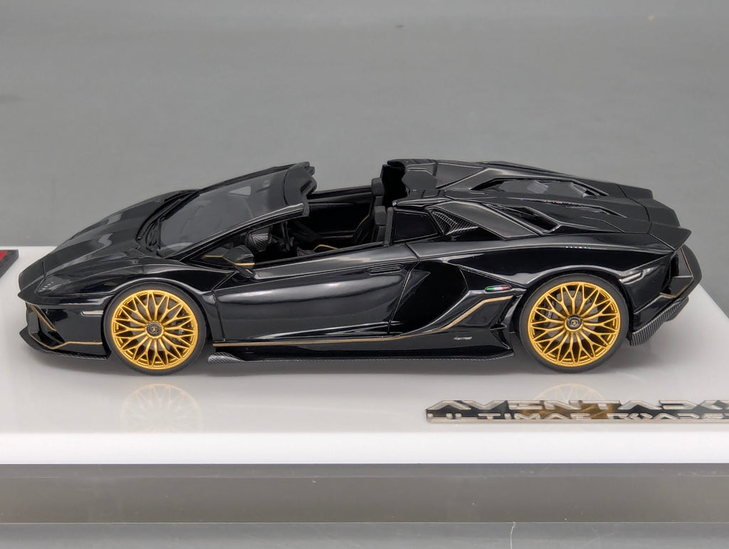 Model Cars 1:43 Spark S9609 Lamborghini Huracan GT3 EVO FIA Vallelunga 2019 #58 OVP