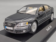 Modellautos 1:43 Minichamps Audi A8 Dunkelblau Metallic mit Dealer OVP