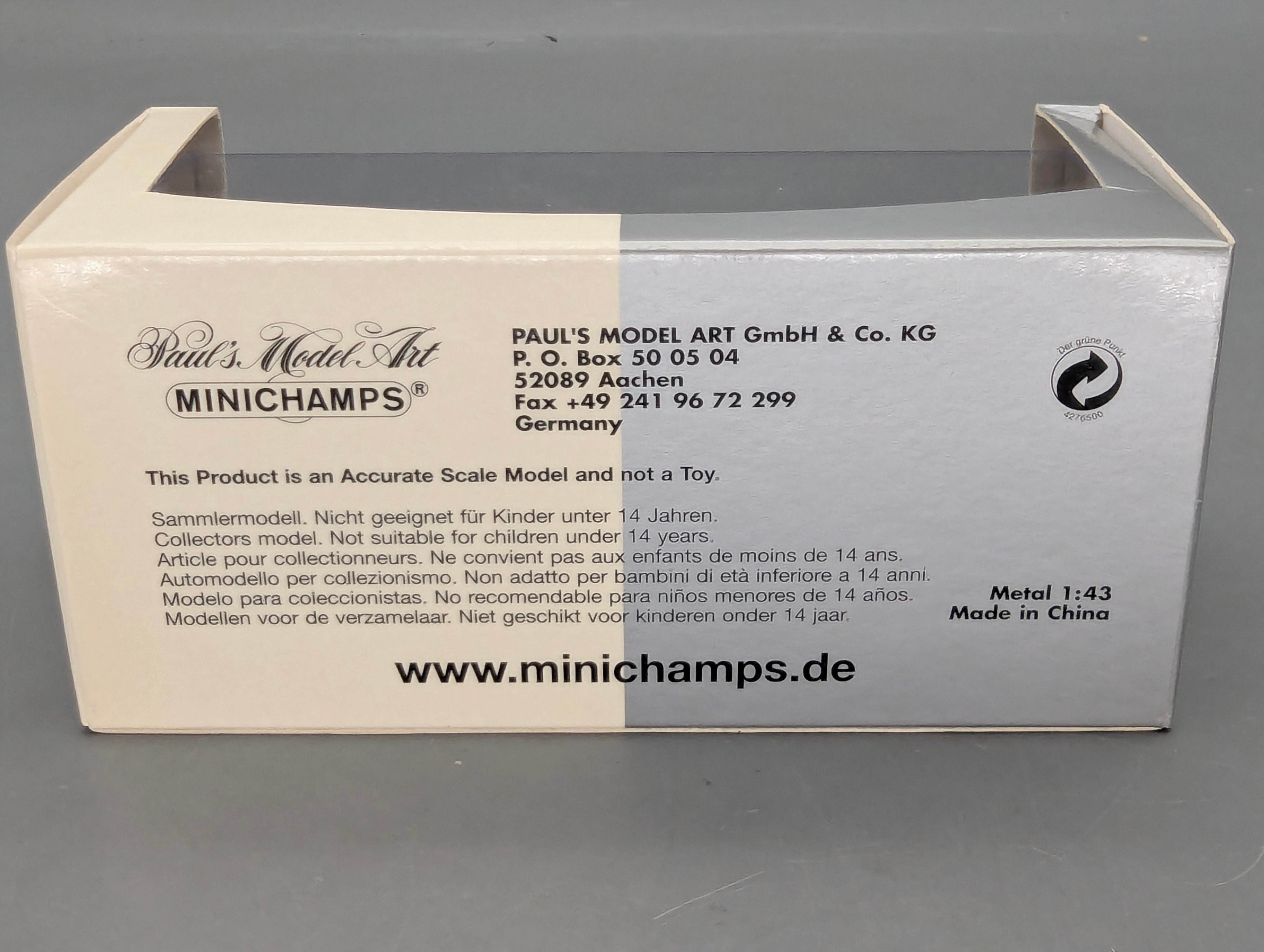 Modellautos 1:43 Minichamps Audi A8 Dunkelblau Metallic mit Dealer OVP