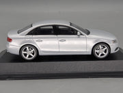 Modellautos 1:43 Minichamps SOP Audi A4 2007 Fertigung Ingolstadt mit Dealer OVP