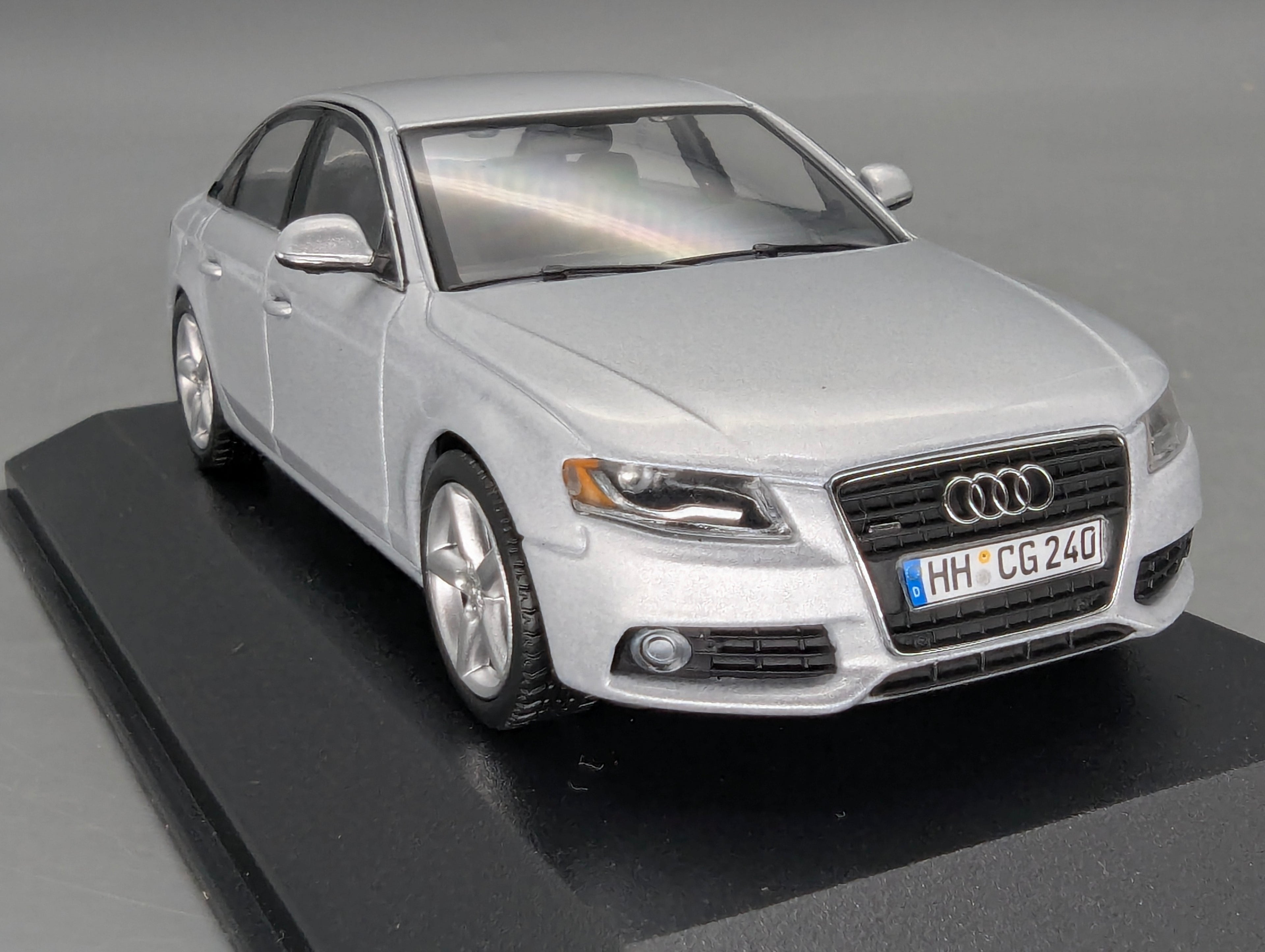 Model Cars 1:43 Minichamps Mercedes Benz SL65 AMG Black Series Silver with original packaging