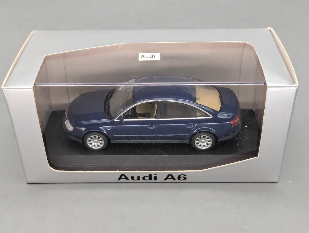 Modellautos 1:43 Minichamps Audi A6 Blau Metallic mit Dealer OVP