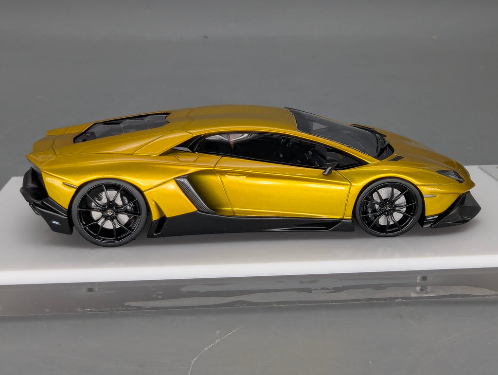 Coches a escala 1:43 Spark S9609 Lamborghini Huracan GT3 EVO FIA Vallelunga 2019 #58 precintado
