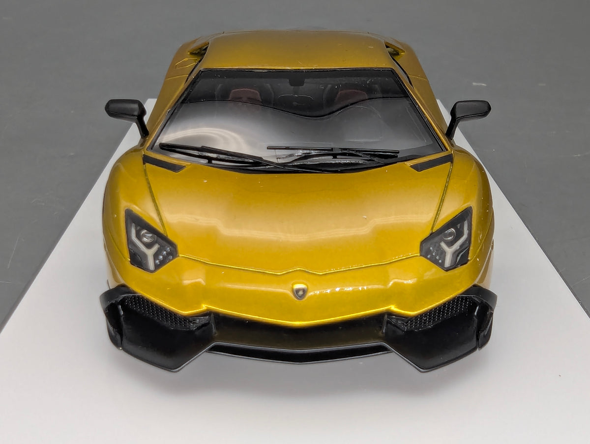 Eidolon Make Up 1:43 Lamborghini Aventador LP720-4 2013 Candy Gold 30 pcs. mit OVP