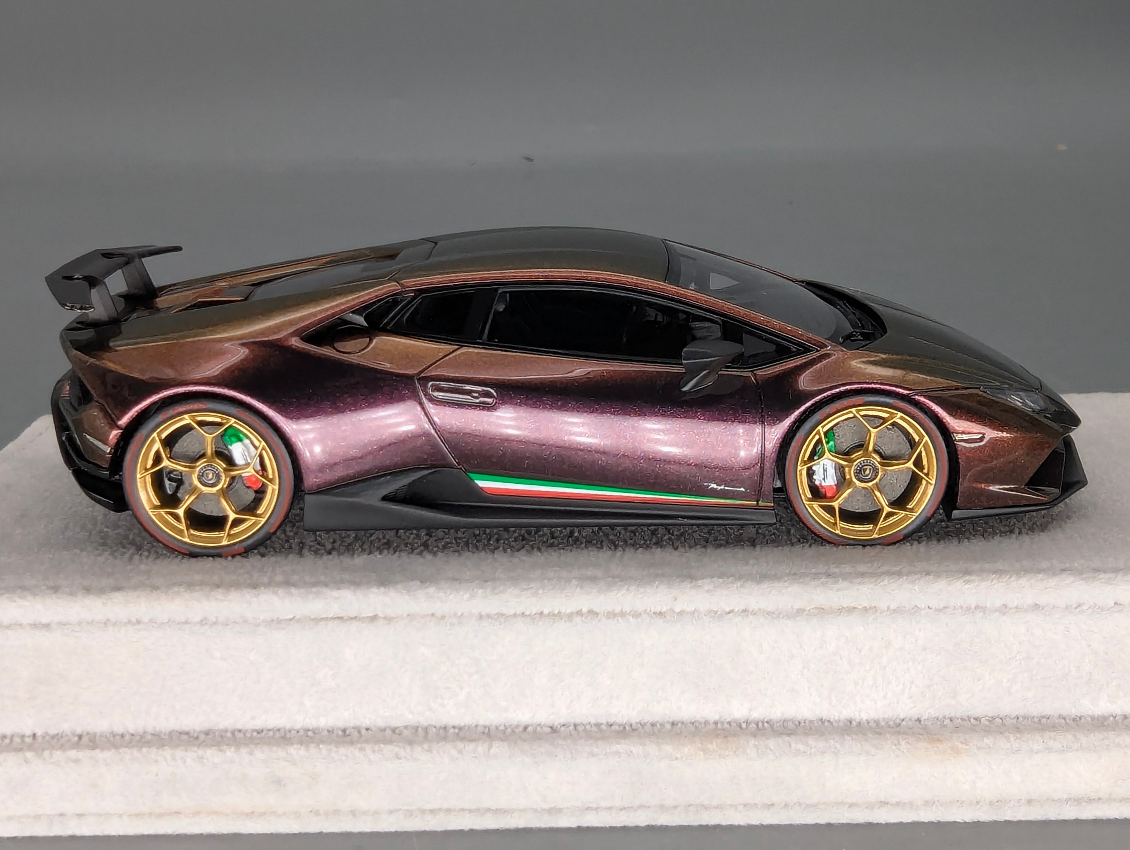 Model Cars 1:43 Spark S9609 Lamborghini Huracan GT3 EVO FIA Vallelunga 2019 #58 OVP