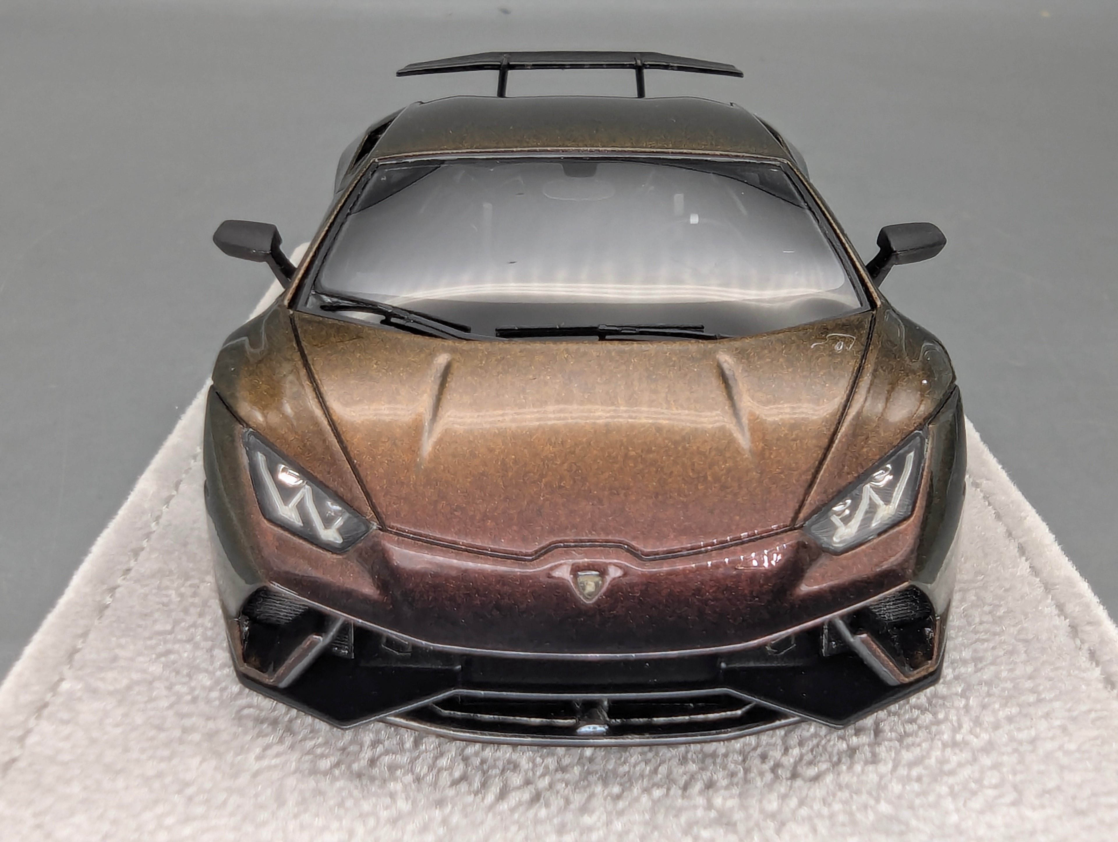 Model Cars 1:43 Spark S9609 Lamborghini Huracan GT3 EVO FIA Vallelunga 2019 #58 OVP
