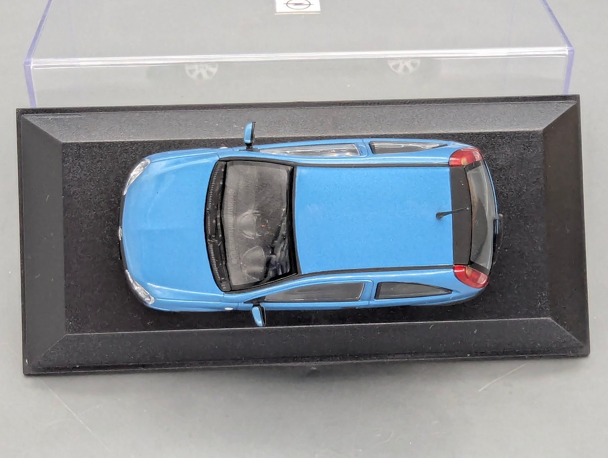 Coches en miniatura 1:43 Minichamps Mercedes Benz SL65 AMG Black Series Plata con embalaje original